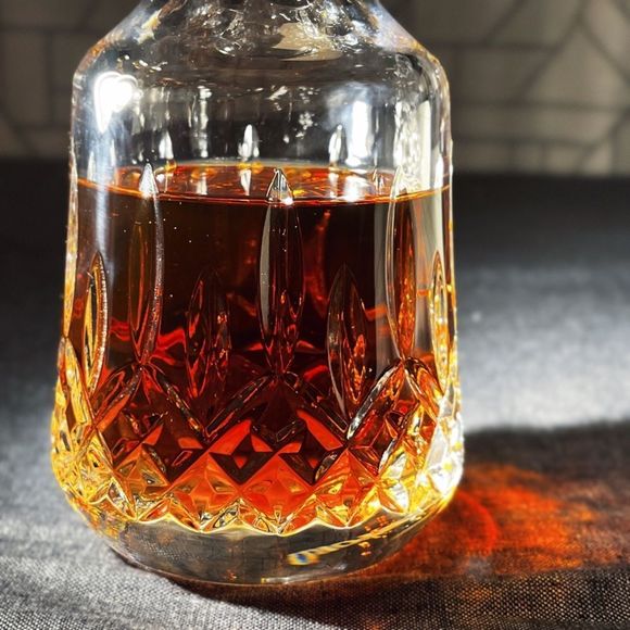 WATERFORD Crystal Whiskey Decanter - Picture 3 of 15